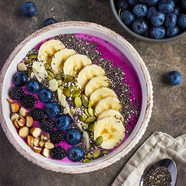 Banana Berry Chia Smoothie Bowl