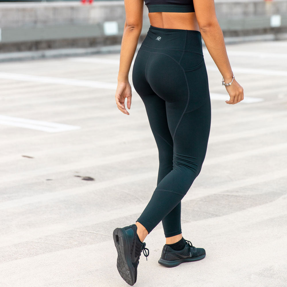 Heart Booty Leggings- Black